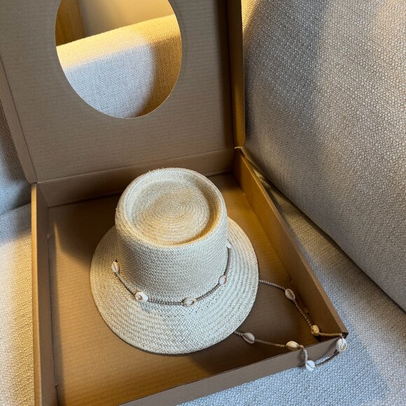 NWT, never worn, in box Lack of Color The Inca Bucket with Seashels!! - Picture 1 of 7